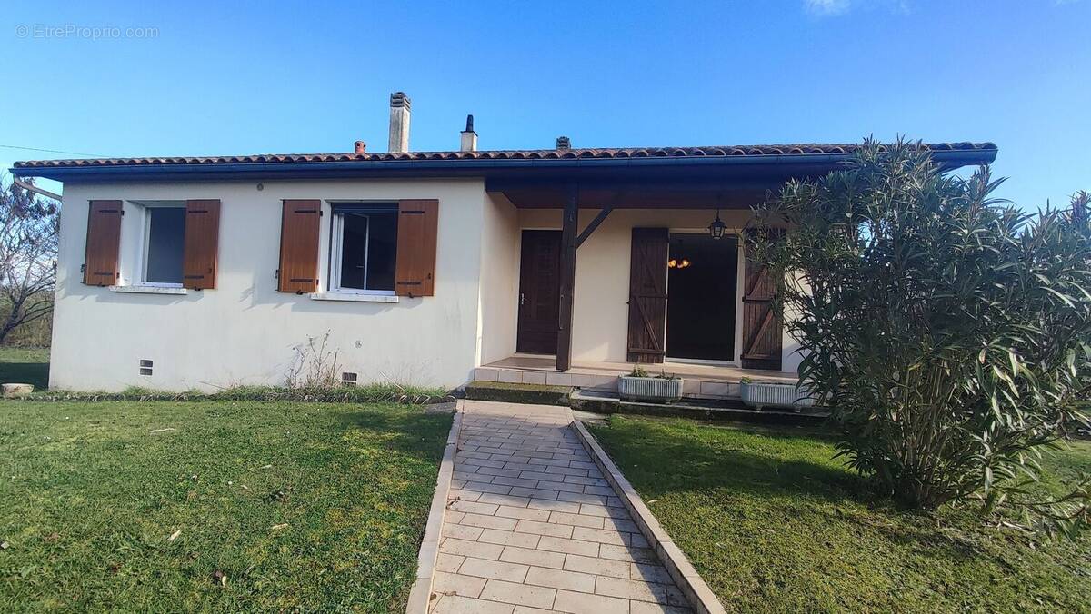 Maison à ALLOUE