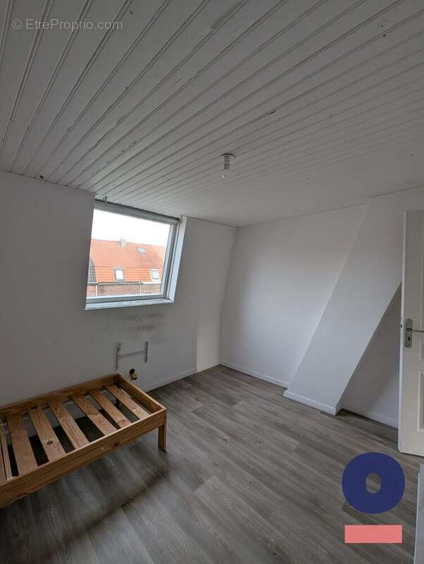 Maison 111 m² à Roubaix  - photo 6