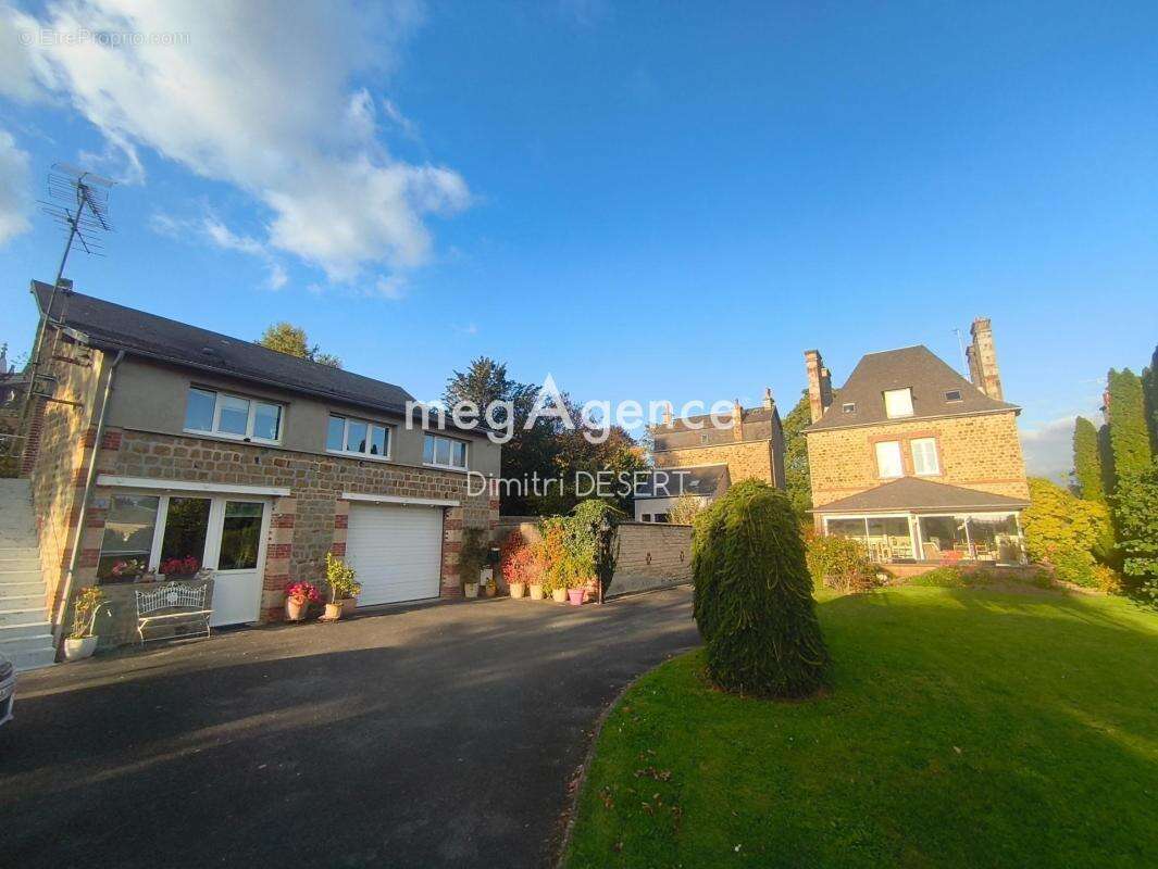 Maison à SAINT-GEORGES-DES-GROSEILLERS