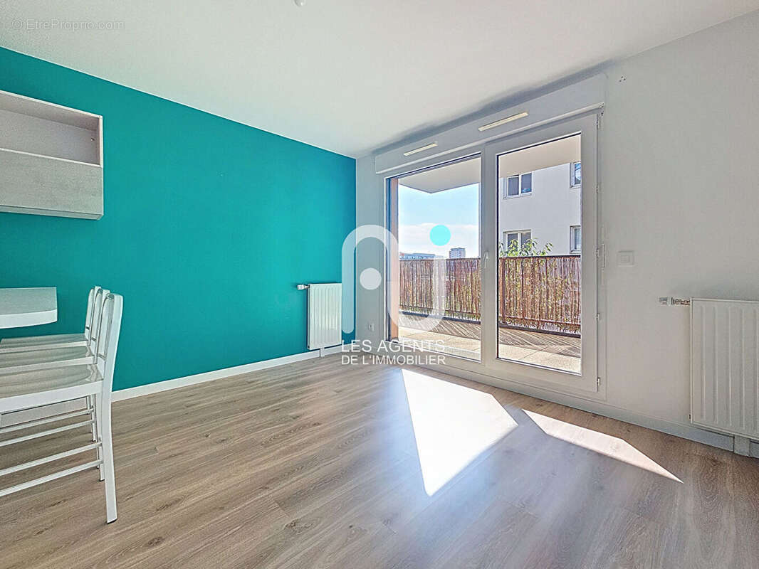 Appartement à ASNIERES-SUR-SEINE