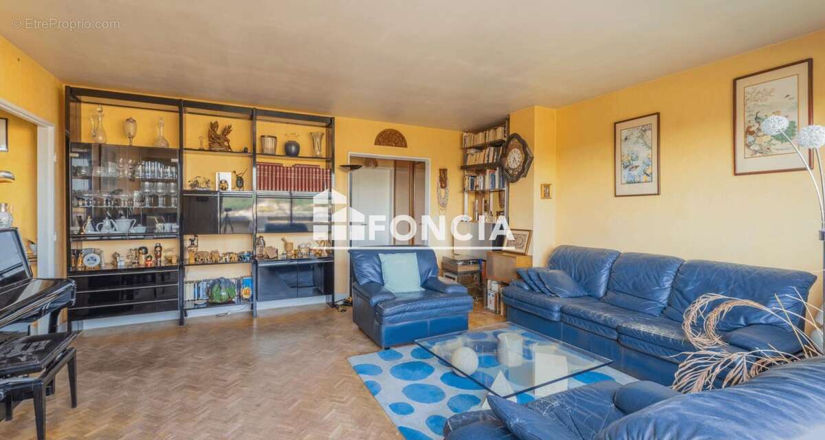 Appartement à VERSAILLES