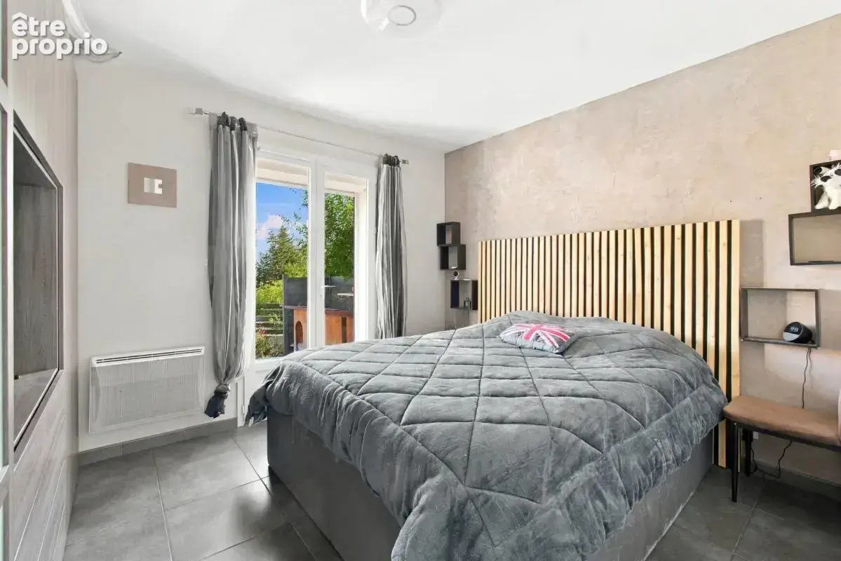 Maison individuelle 4 pièces – 92 m² – Plain-pied – Piscine – Domaine privé – Terrain 730 m² - photo 9