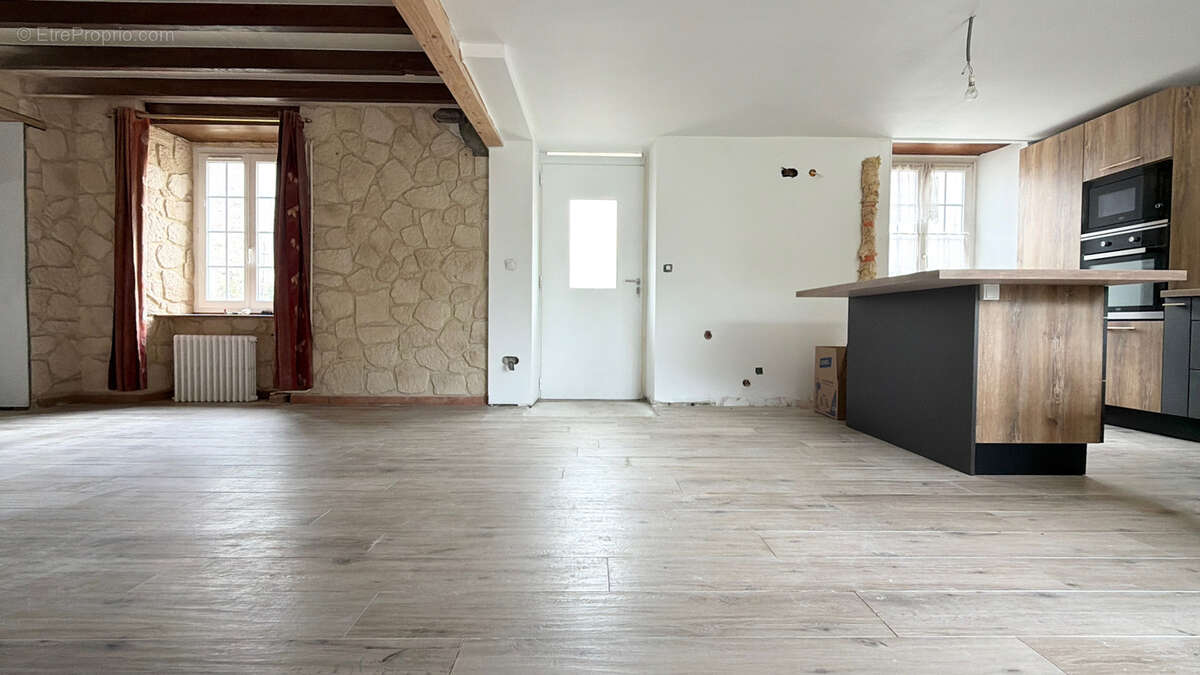 Maison à SOTTEVAST