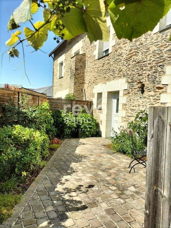 Maison à SAINTE-GEMMES-SUR-LOIRE