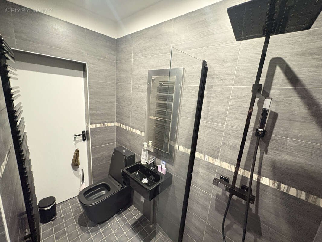 Maison à PUY-L'EVEQUE