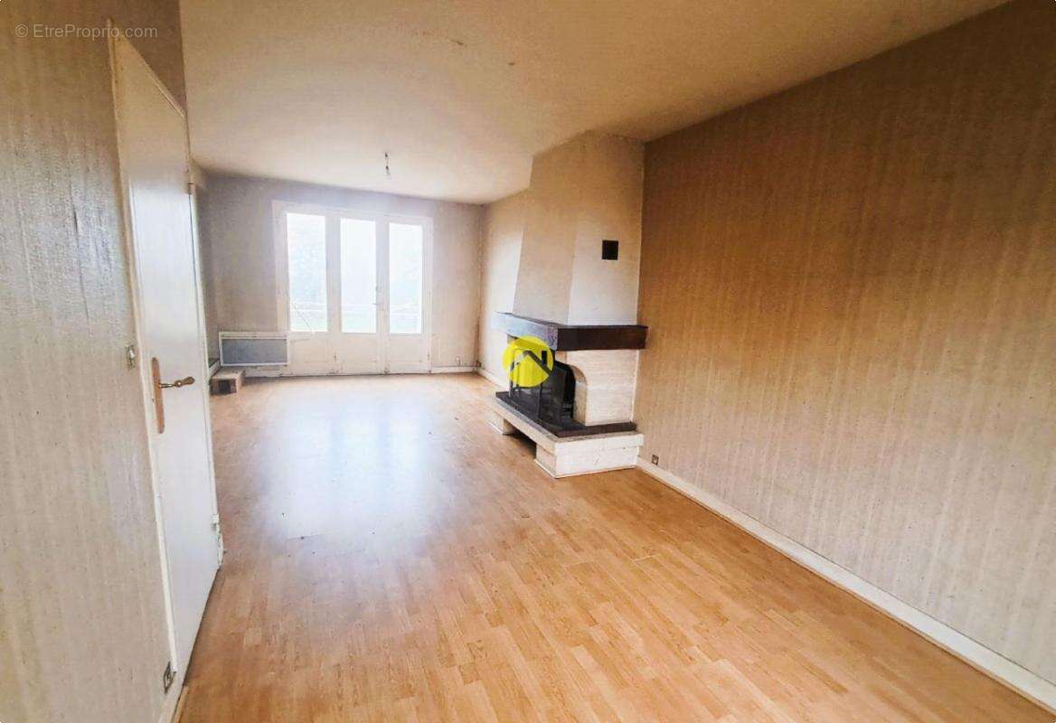 Maison à PELLEVOISIN