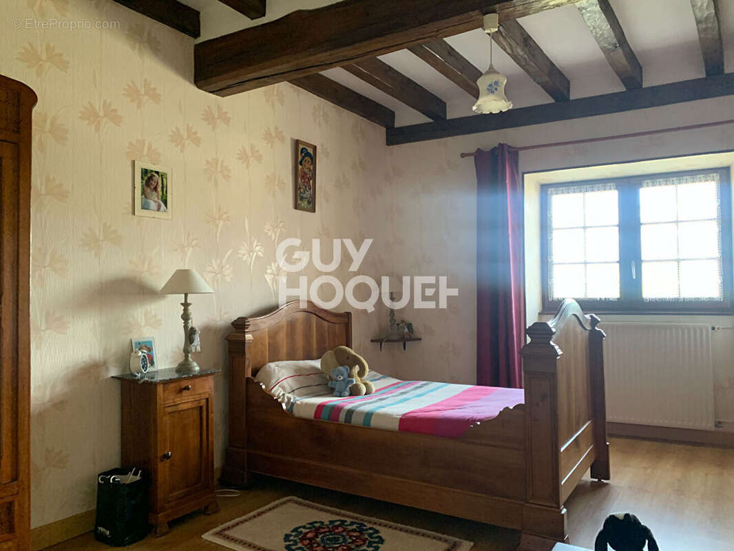 Maison à LA FERTE-VILLENEUIL