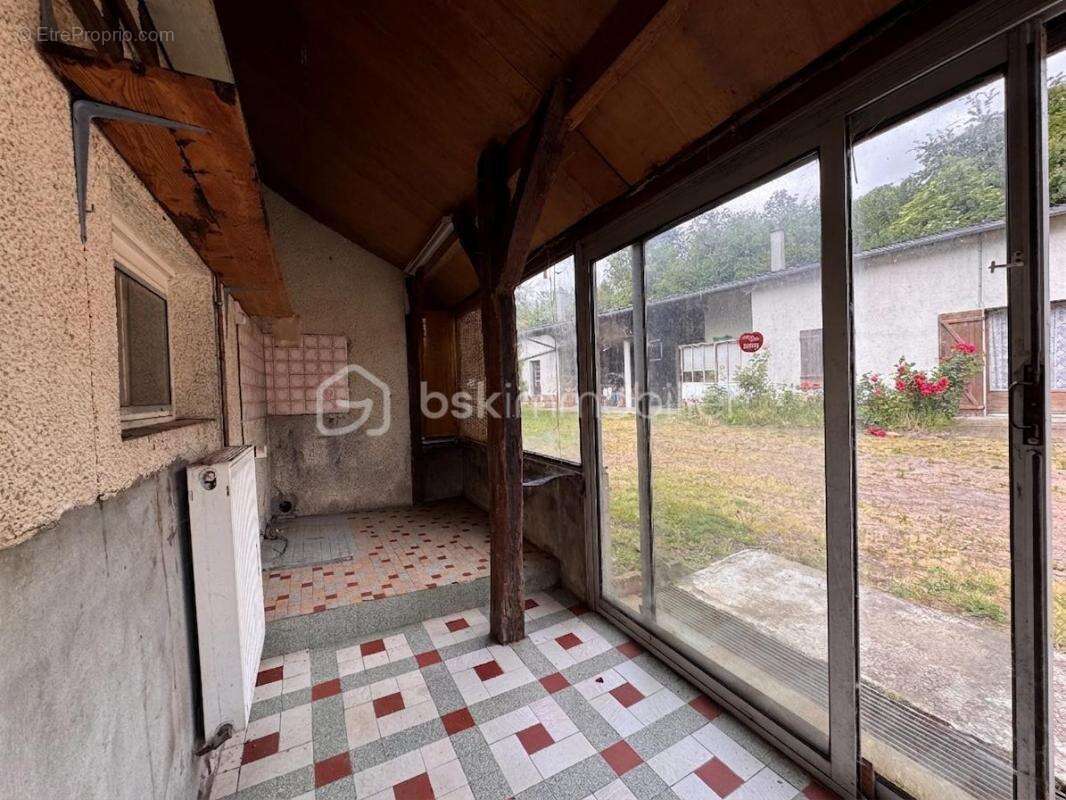 Maison à DAMVILLE