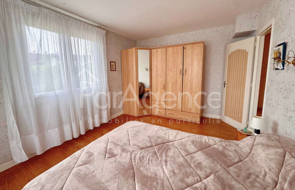 Maison à VAUX-SUR-MER