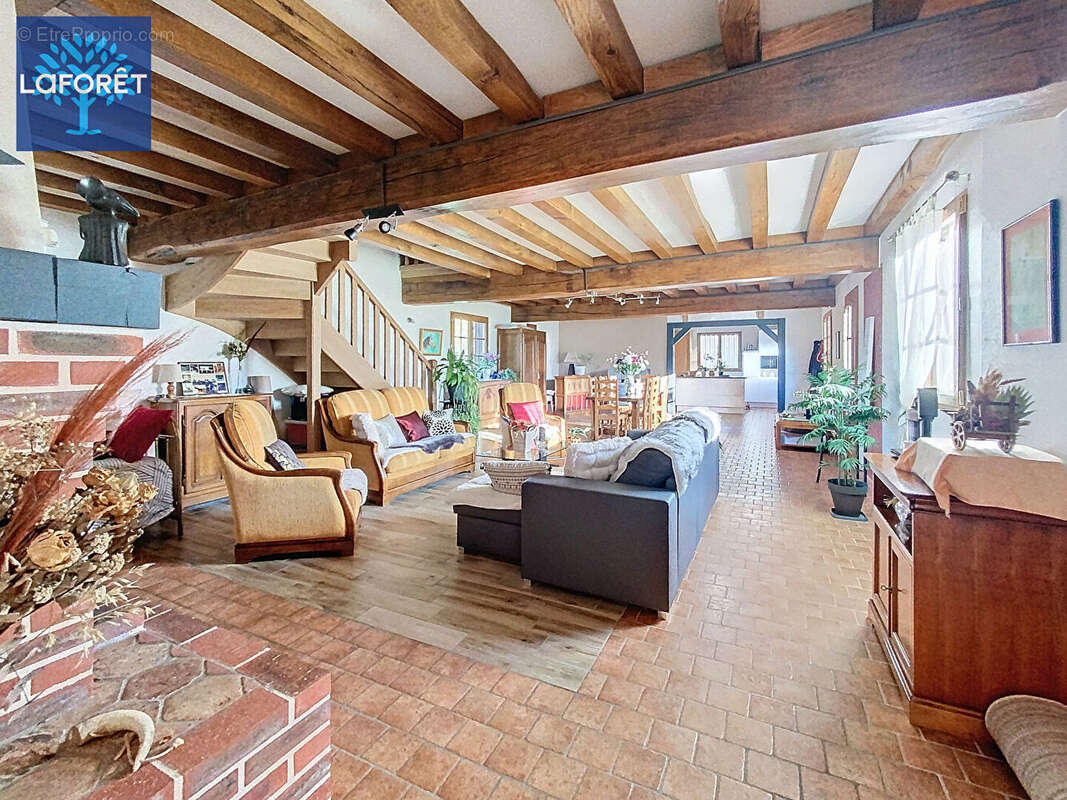 Maison à BERNAY