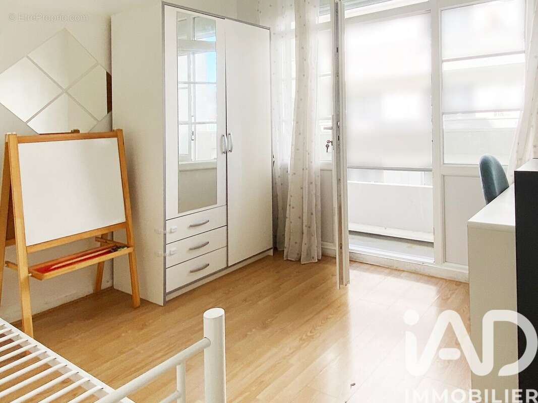 Photo 6 - Appartement à MONTROUGE