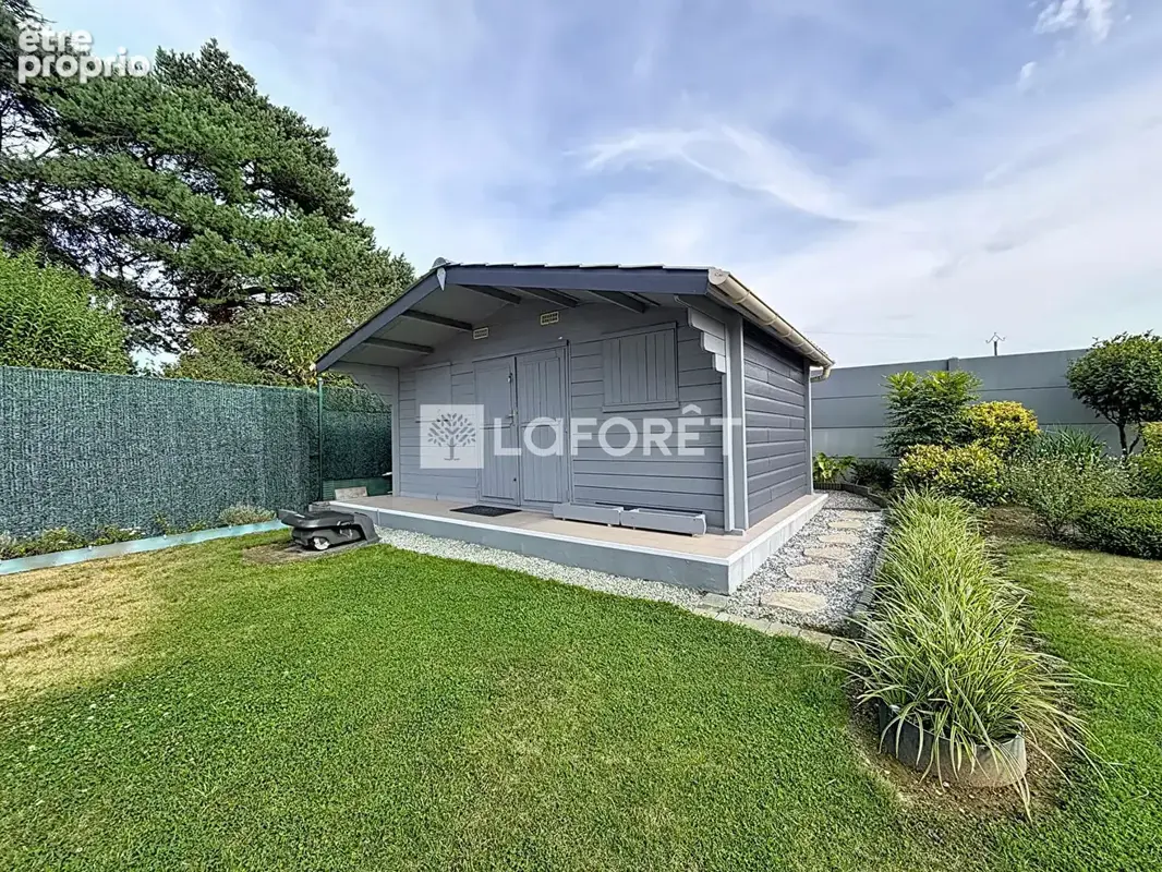 Pavillon familial 102,5 m²  - 4 Chambres - Brêmes - photo 13