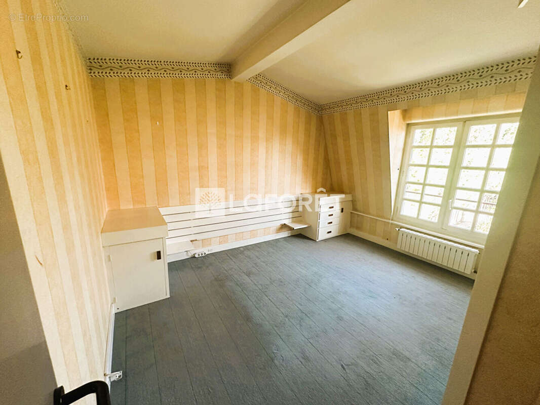 Maison à LES PAVILLONS-SOUS-BOIS