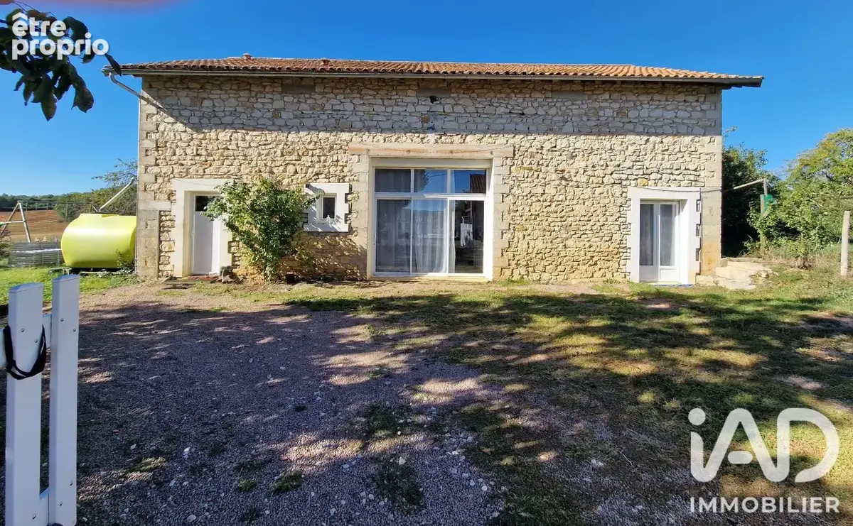 Photo 1 - Maison à SAINT-MARTIN-LE-PIN