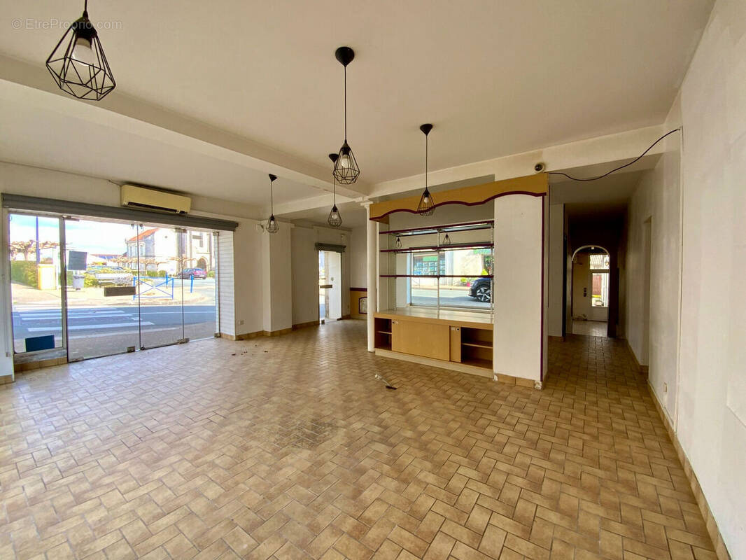 Appartement à SAINT-GENIS-DE-SAINTONGE