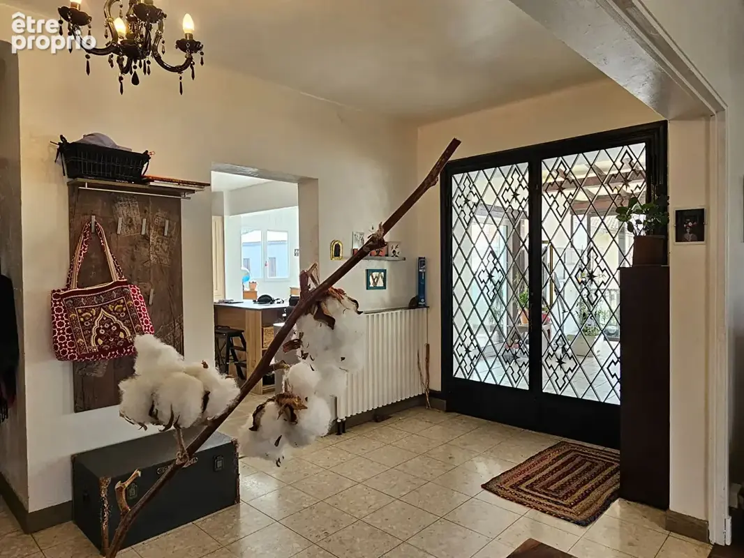 Maison de village avec cour et garage - photo 5