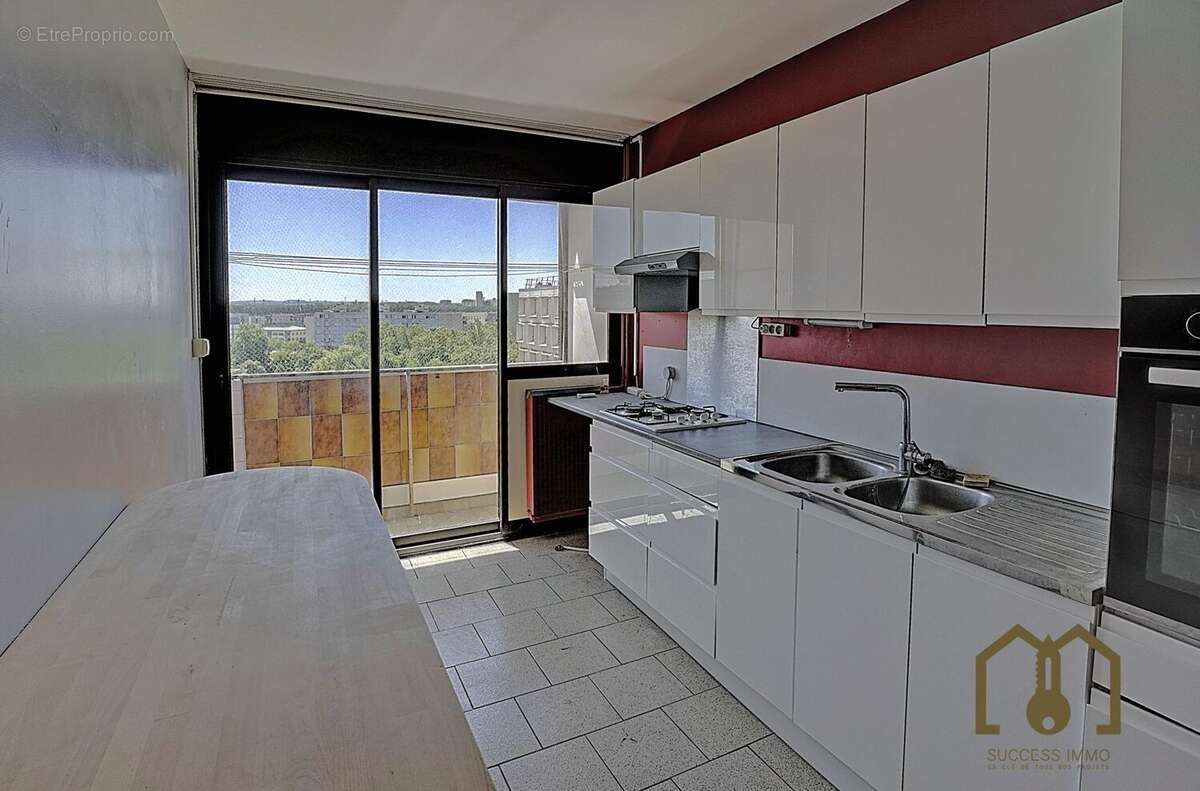 Appartement à VAULX-EN-VELIN