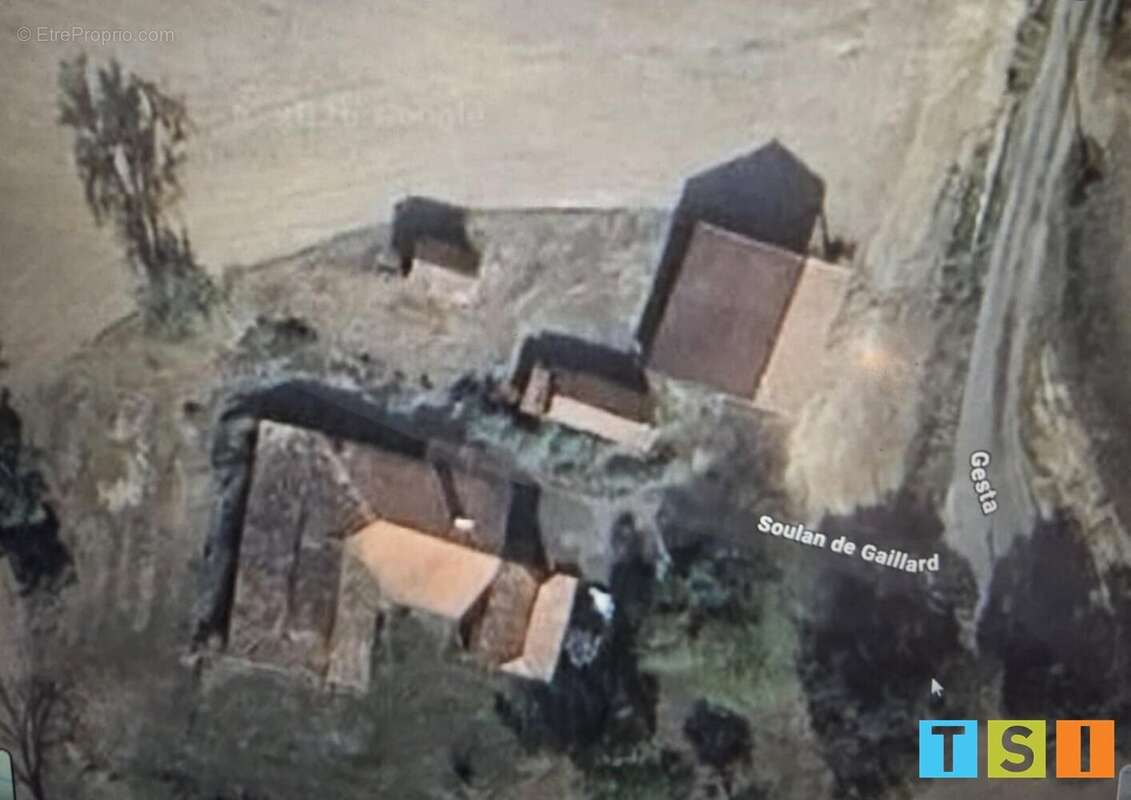 Ancienne ferme composée de deux maisons, 170 m² + nombreuses dépendances sur 3950 m² - photo 18
