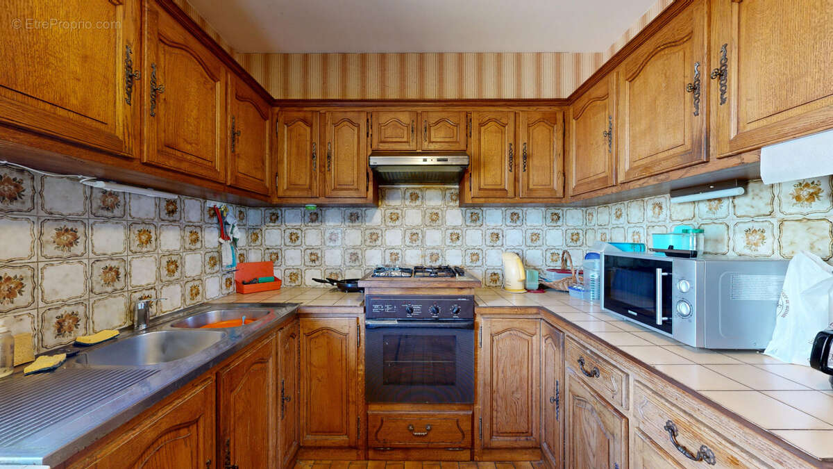 Maison 110 m2  avec sous-sol complet   4 chambres - photo 4