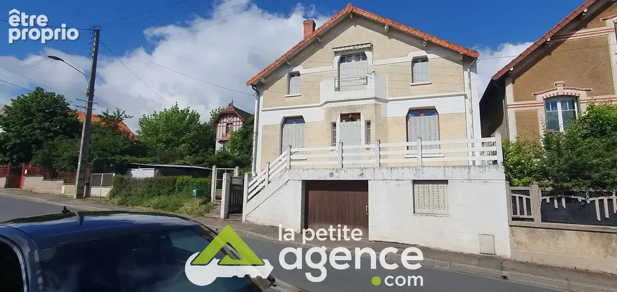 Maison à MONTLUCON