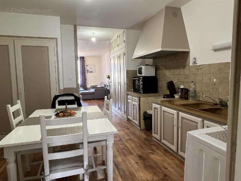 Appartement à LALINDE