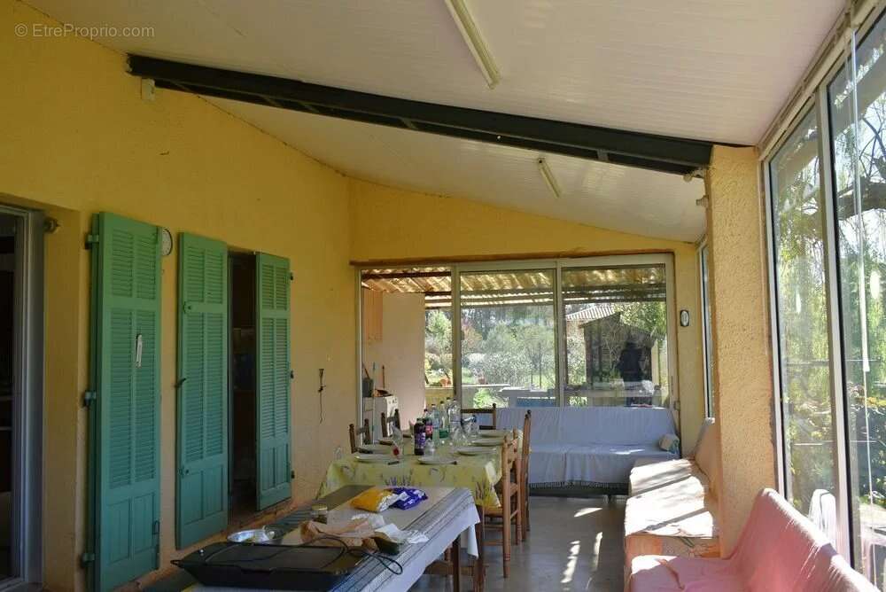 Maison à CALLIAN