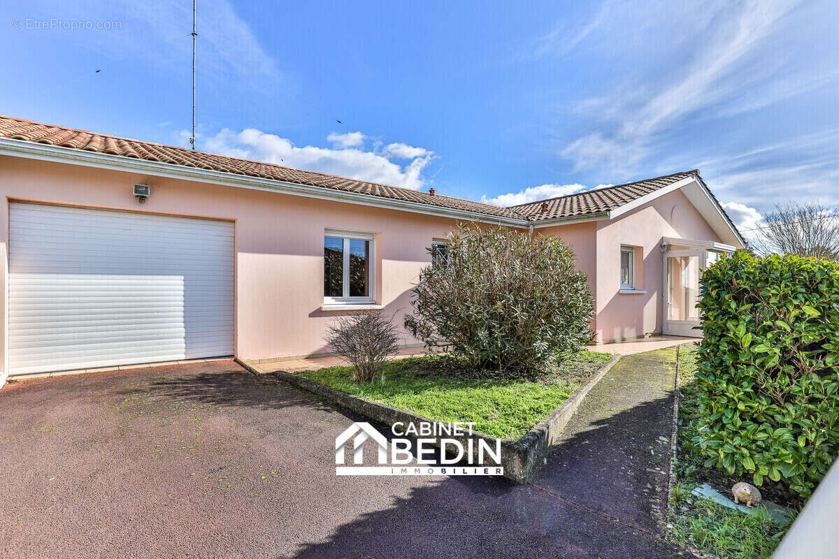 Maison 126 m² à Gujan-Mestras  - photo 2