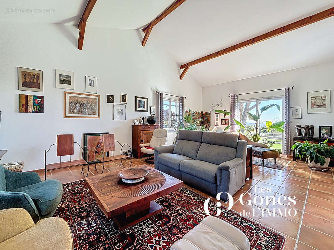 Maison à SAINTE-CONSORCE