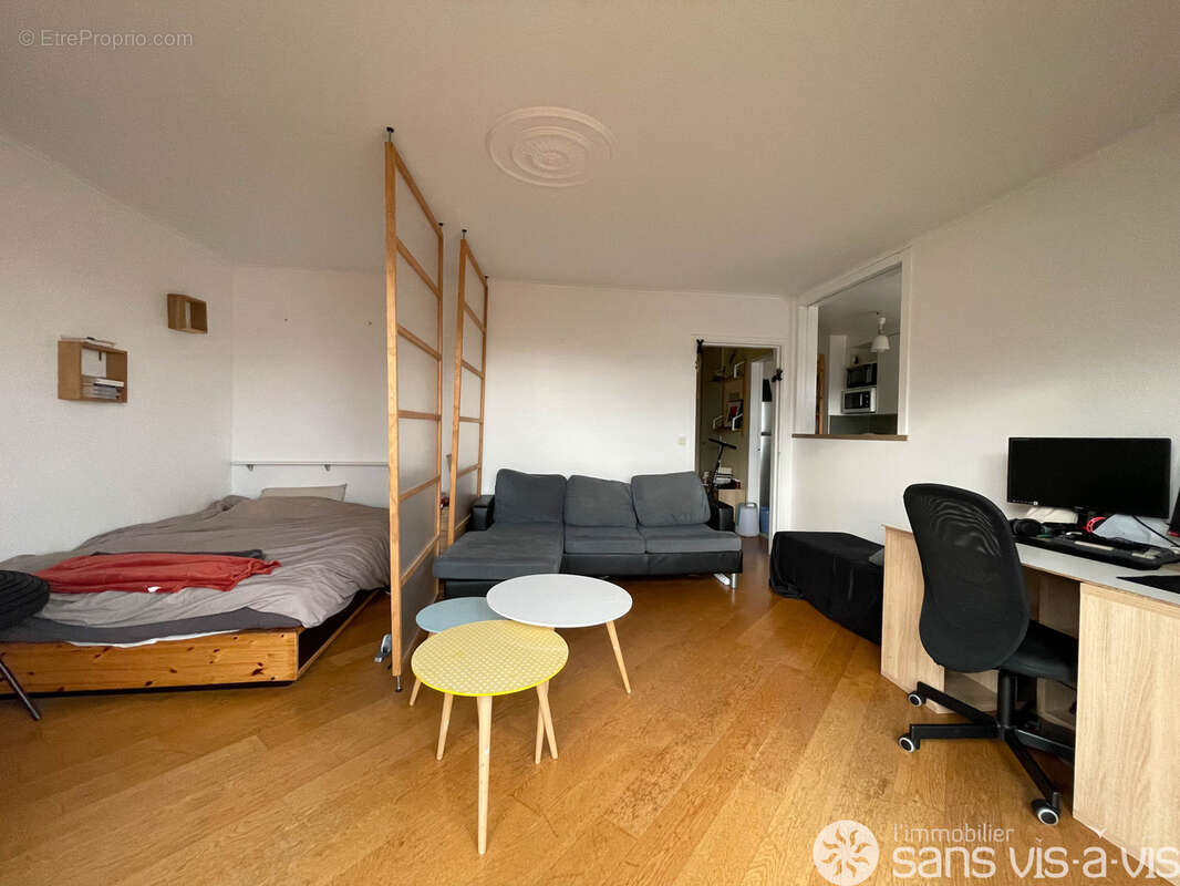 Appartement à SURESNES