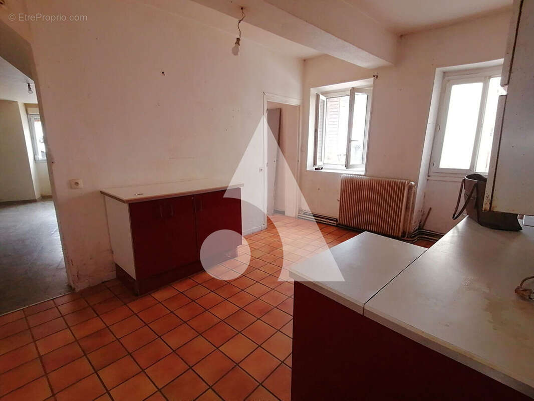 Appartement à BLANZY