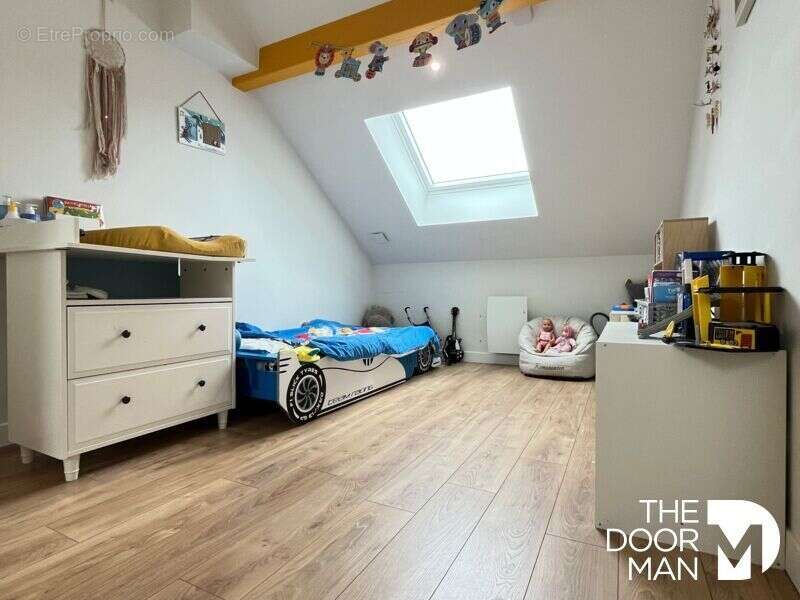 Maison à LIMOURS