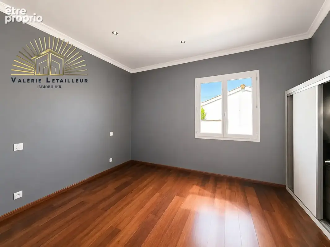 Volumes, lumière et confort pour cette belle contemporaine de 170 m2 - photo 15