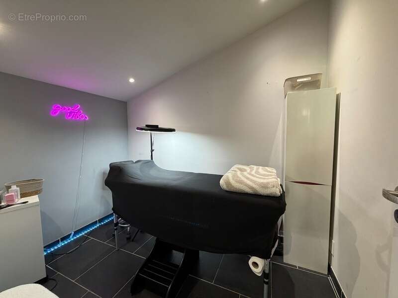 Commerce à SALON-DE-PROVENCE