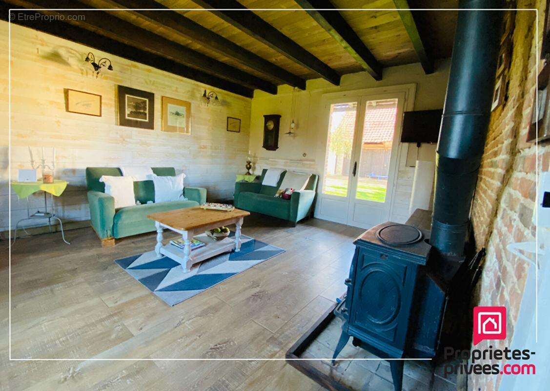 Maison à LA CHAPELLE-SAINT-SAUVEUR