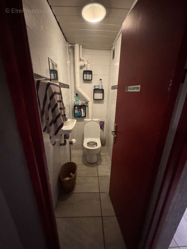 Commerce à COURTENAY