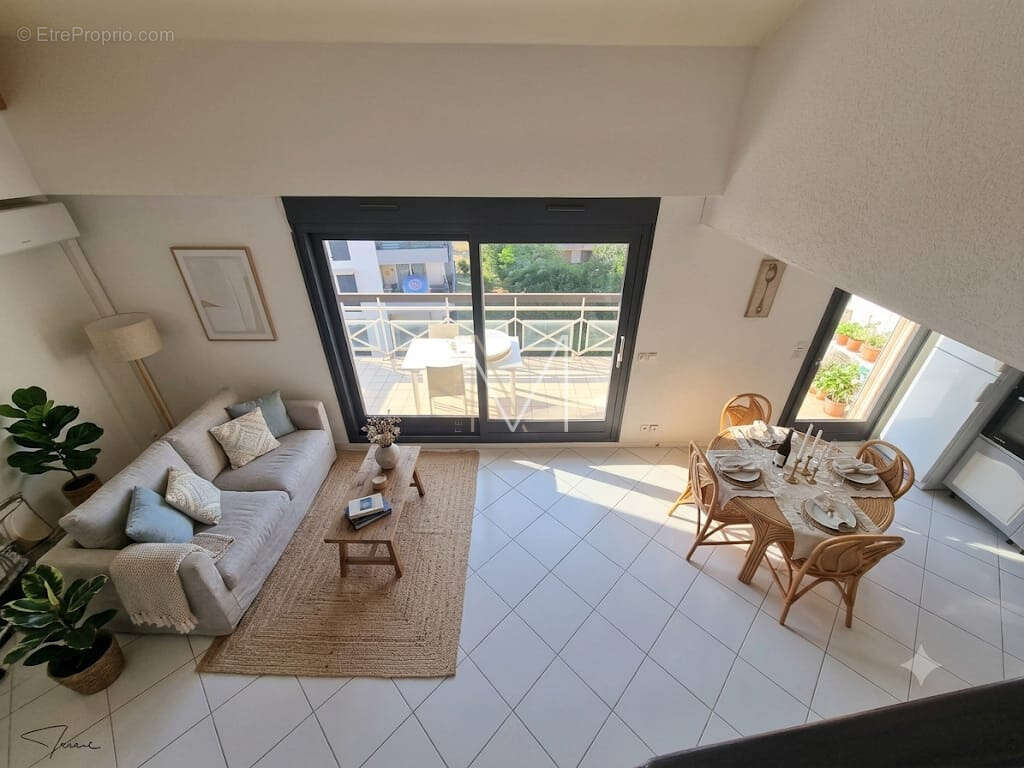 Appartement en duplex dernier etage residence avec piscine en centre ville - photo 4