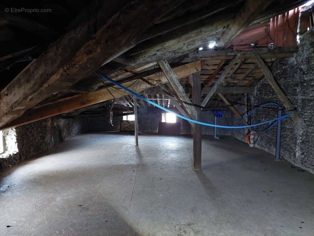 Appartement à DAUMAZAN-SUR-ARIZE