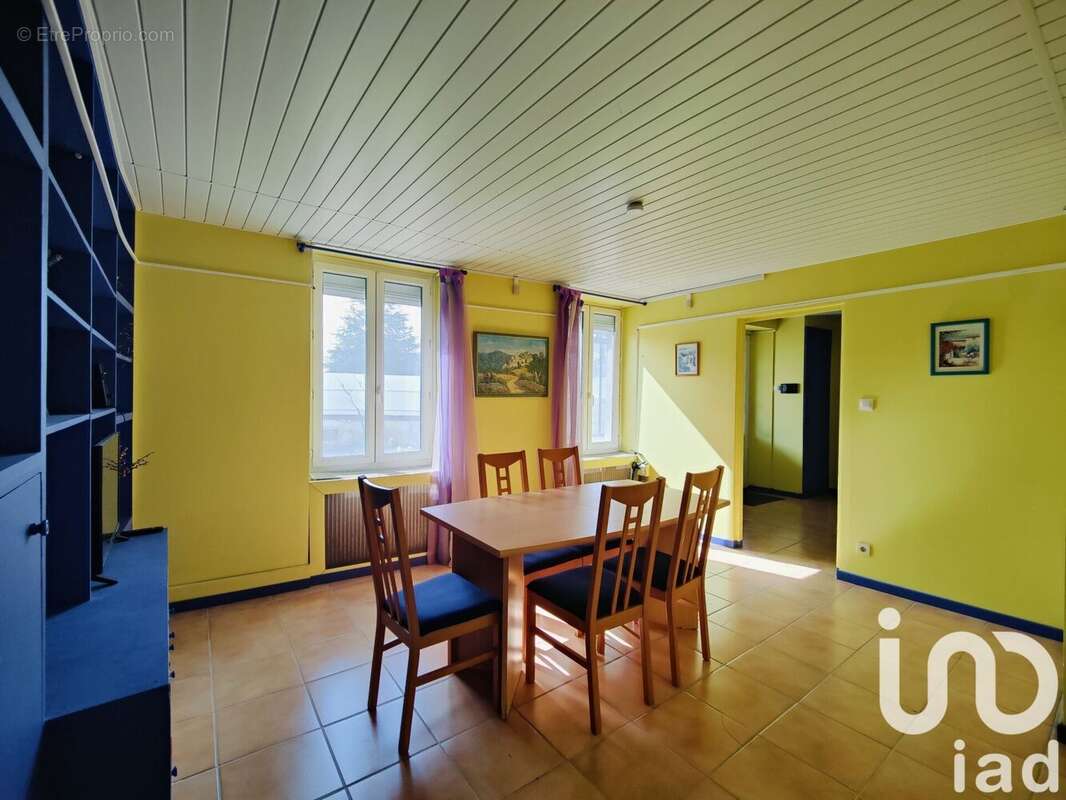 Photo 5 - Maison à SAINT-CLAIR-DU-RHONE