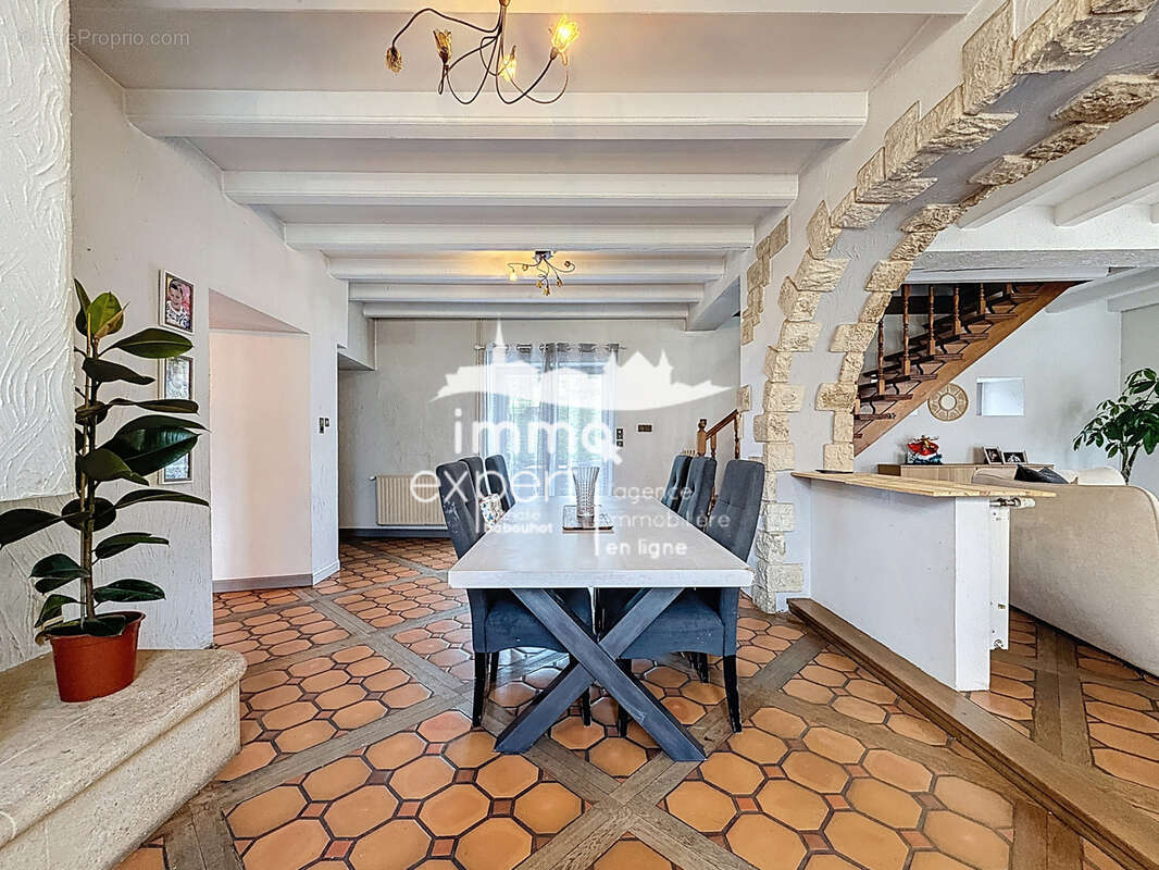 À la recherche d'un cadre de vie paisible à la campagne sans vous éloigner des commodités ? - photo 7