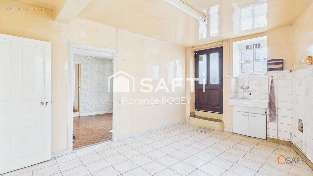 Photo 2 - Maison à LE DORAT