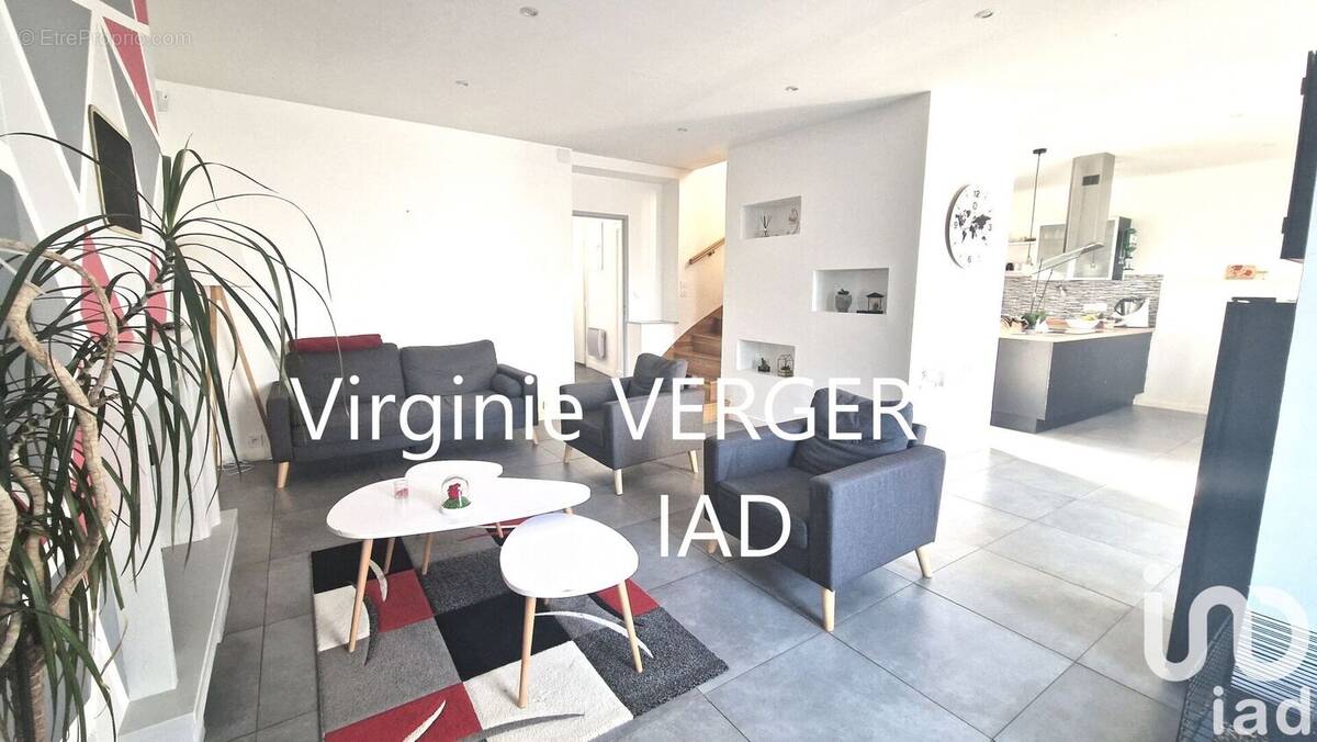 Photo 1 - Maison à MONTREUIL-SUR-ILLE