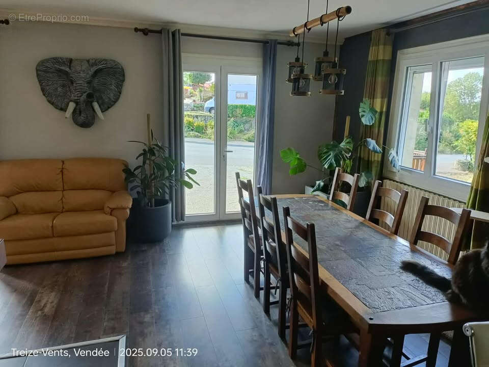 Maison à TREIZE-VENTS