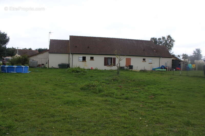 Maison à LA CHAPELLE-SAINT-REMY