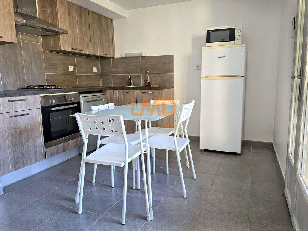 Maison à SARRIANS
