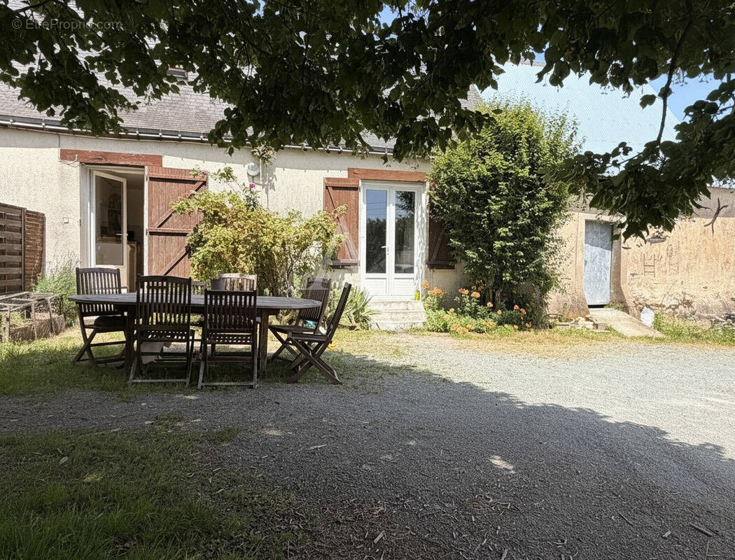 Maison à JANS