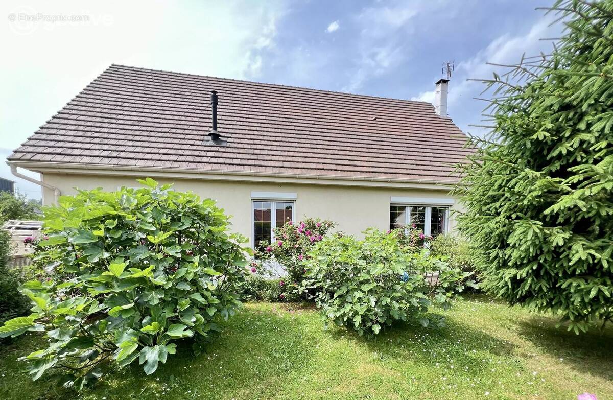 Maison à GRAIMBOUVILLE