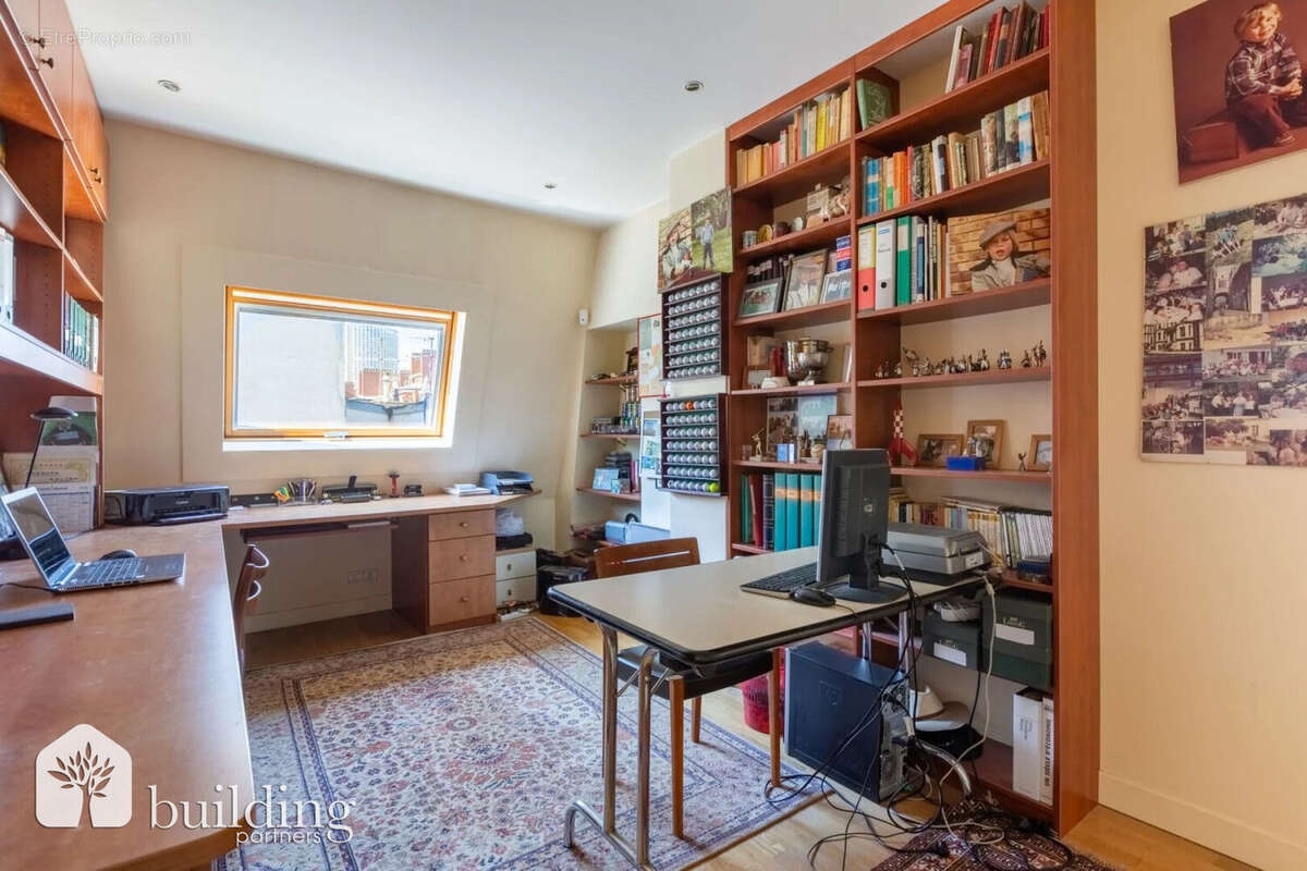 Pereire Paris 17ème - Appartement 7 pièces 220 m² avec 18,76 m² de balcon - photo 10