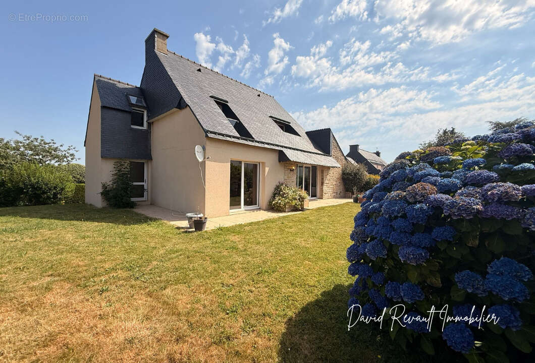 Maison Plumelec 7 pièces 141 m2 - photo 9