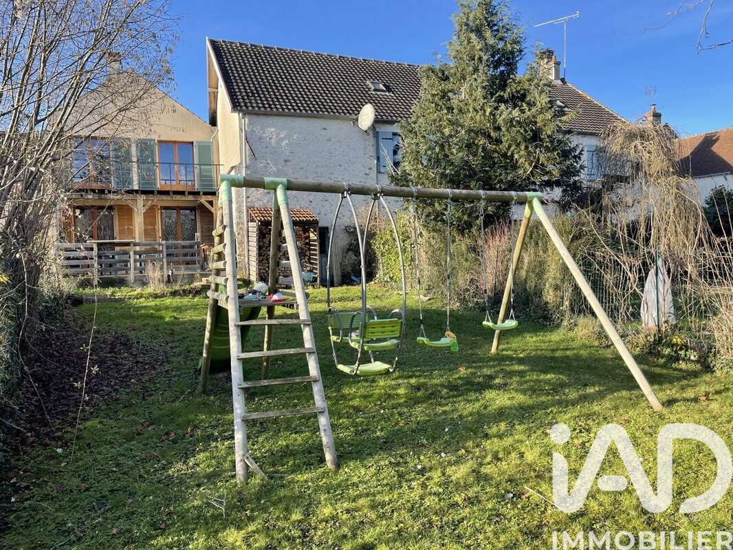 Photo 2 - Maison à JOUY-SUR-MORIN