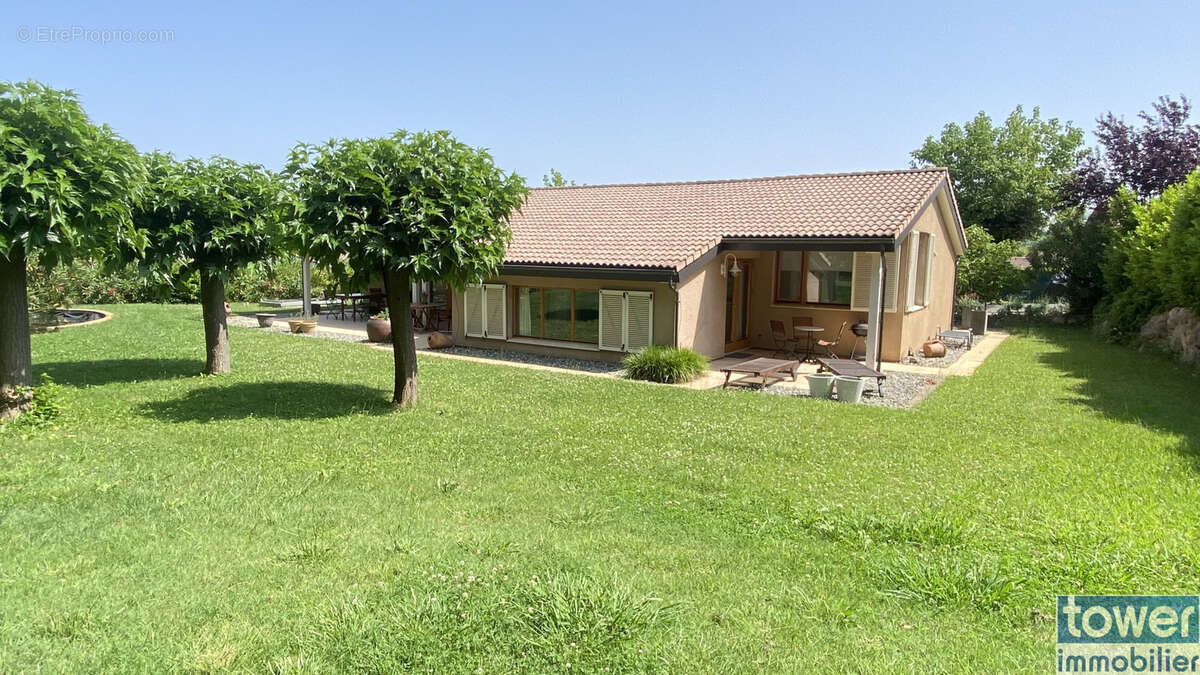 Maison à LOMBEZ